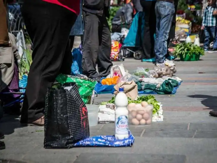 Кіровоградську поліцію нацьковують на стихійну торгівлю фото 1