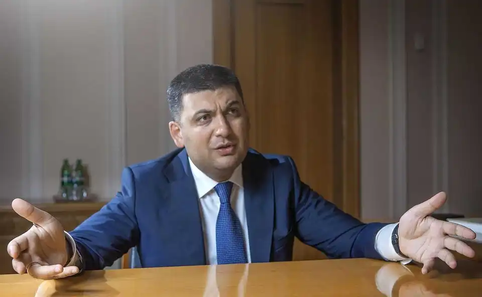 Гройсман б’є на сполох: підвищення пенсій з 1 жовтня 2017-го може не відбутися