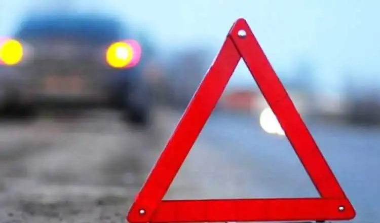 На Кіровоградщині мотоцикл врізався в автомобіль, пасажирка – в реанімації (ФОТО)
