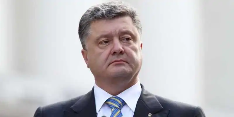 Вище 4200: Петро Порошенко анонсував різкий стрибок «мінімалки»