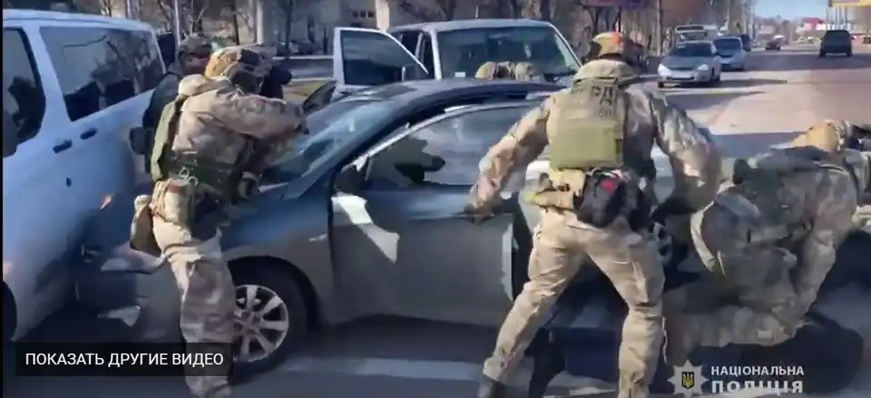 У поліції розповіли деталі затримання банди крадіїв у центрі Кропивницького (ВІДЕО)