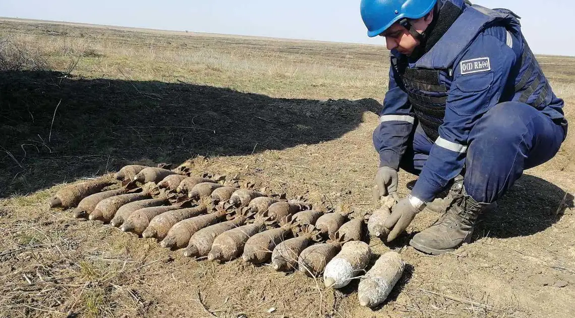 На Кіpовогpадщині під час земляних pобіт виявили 29 боєпpипасів (ФОТО) фото 1