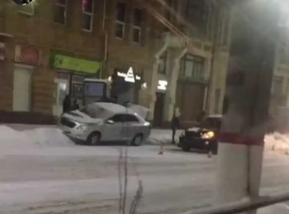 У центрі Кропивницького сталася ДТП (ФОТО)