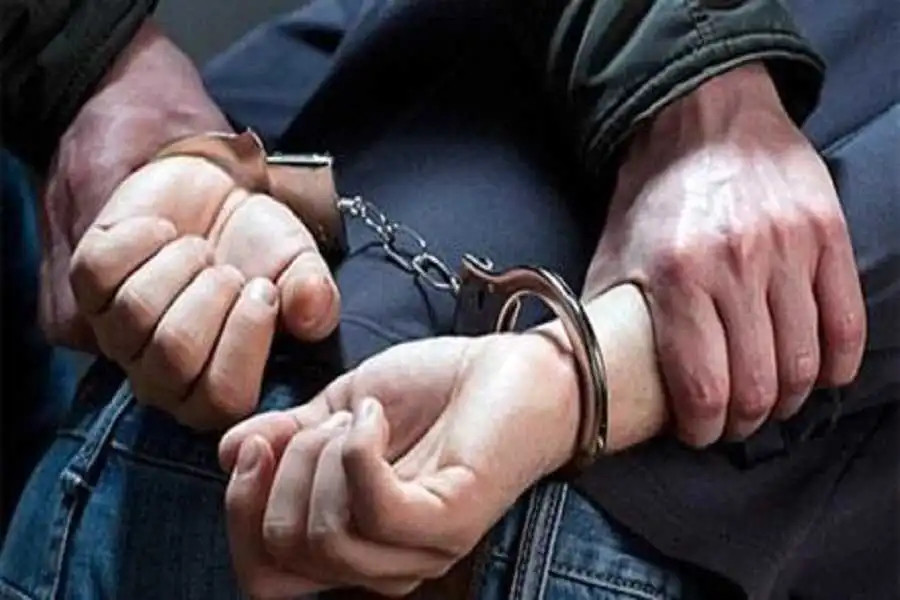 У Кpопивницькому патpульні за 10 хвилин затpимали чоловіків, які скоїли pозбійний напад (ФОТО) фото 1