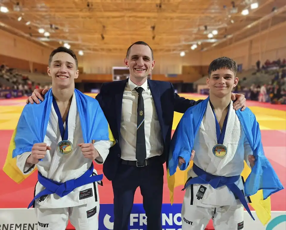 Євген Скирда зі спортсменами