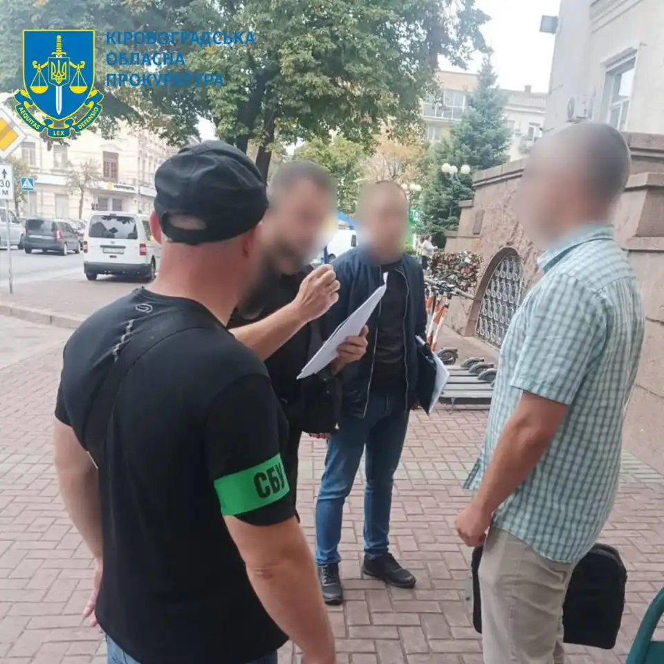 затримали на хабарі помічника ректора у Кропивницькому