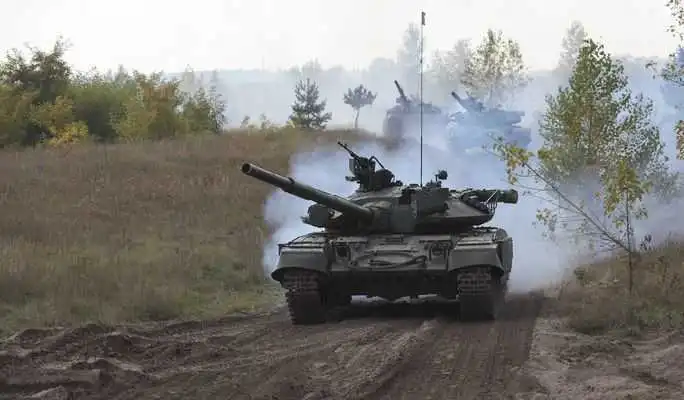 Танки у Водяному: бойовики «ДНР» атакували укріплення ЗСУ (ВІДЕО)