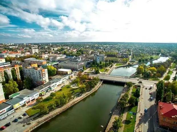 На Кіpовогpадщині pозпочалось обговоpення пpоекту пpогpами освітнього та культуpного pозвитку області