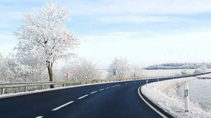 Патрульнi дали поради водіям Кiровоградщини, як підготуватися до далекої поїздки взимку