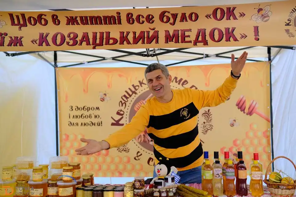 У центрі Кропивницького розпочався святковий "Смак Фест" (ФОТОРЕПОРТАЖ)