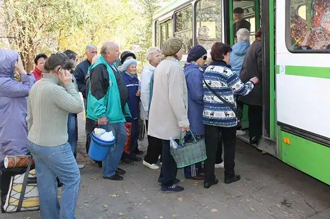 У Кропивницькому затвердили автобусні маршрути, що возитимуть жителів міста на дачі та городи (ПЕРЕЛІК) фото 1