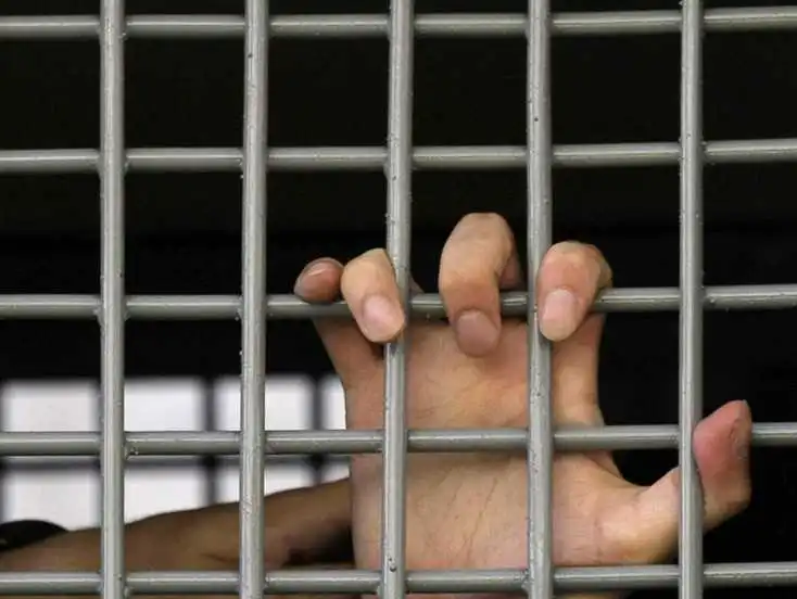 Голова сільради на Кіровоградщині «закатав» у ями зайві 240 тисяч