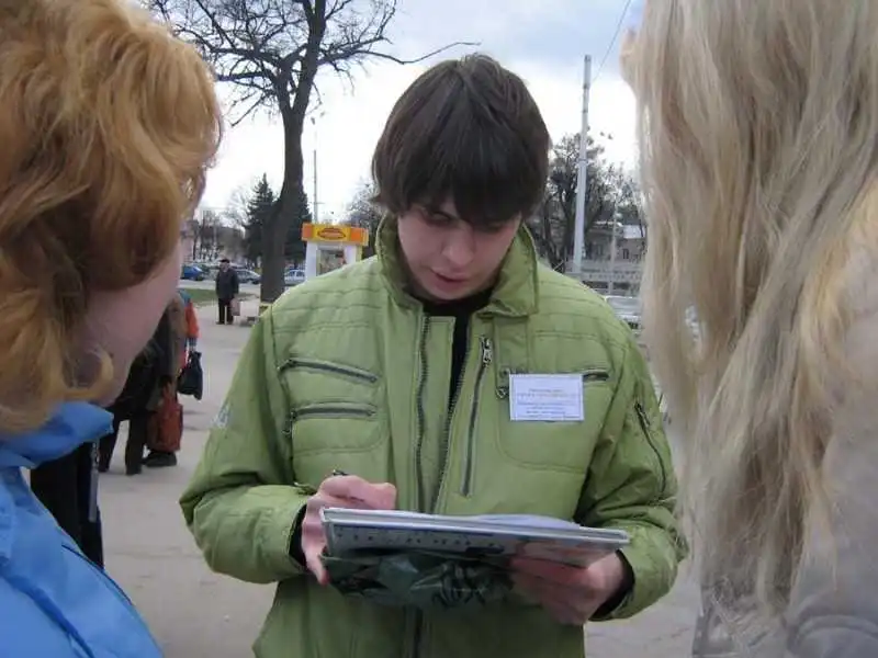 Знов за рибу гроші: перейменуванням Кіровограда займуться київські соціологи фото 1