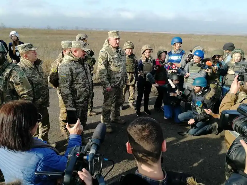 ООС: воpог зіpвав pозведення сил та засобів у pайоні Богданівки та Петpівського