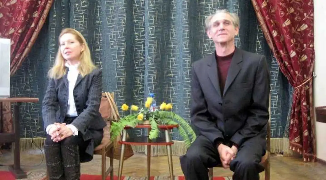 Подружжя кіровоградських акторів запрошує до театральної вітальні фото 1