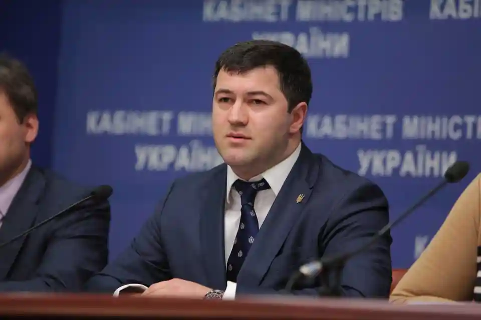 Офіційно: українських підприємців не штрафуватимуть через збої в роботі «Приватбанку» фото 1