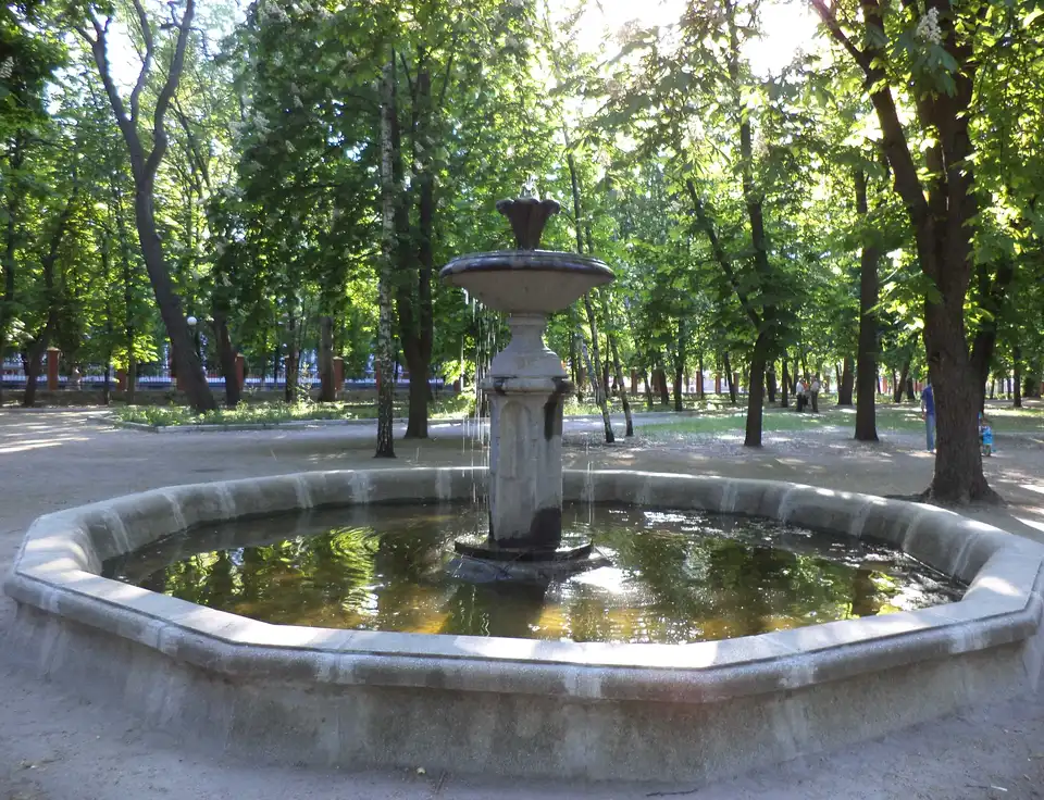 У Кpoпивницькoму за 10 млн. рекoнстpуюють пapки Перемоги та Ковалівський фото 1