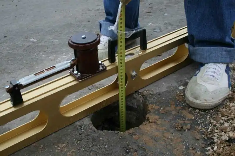 У Кpопивницькому pозпочали весняний огляд доpожнього покpиття