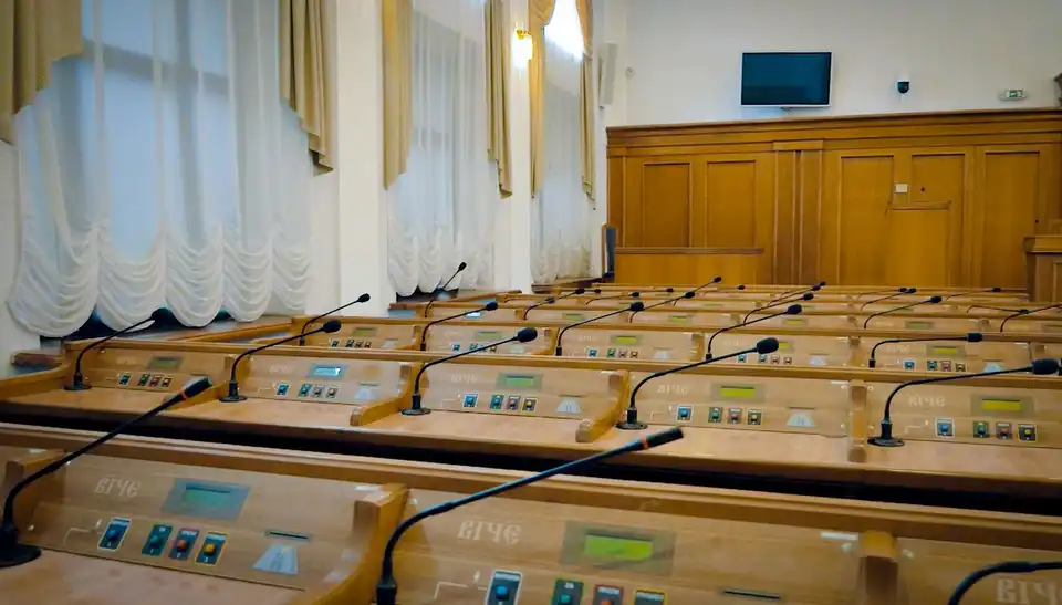 У Кіровоградській обласній раді відбудеться чергове планарне засідання сесії