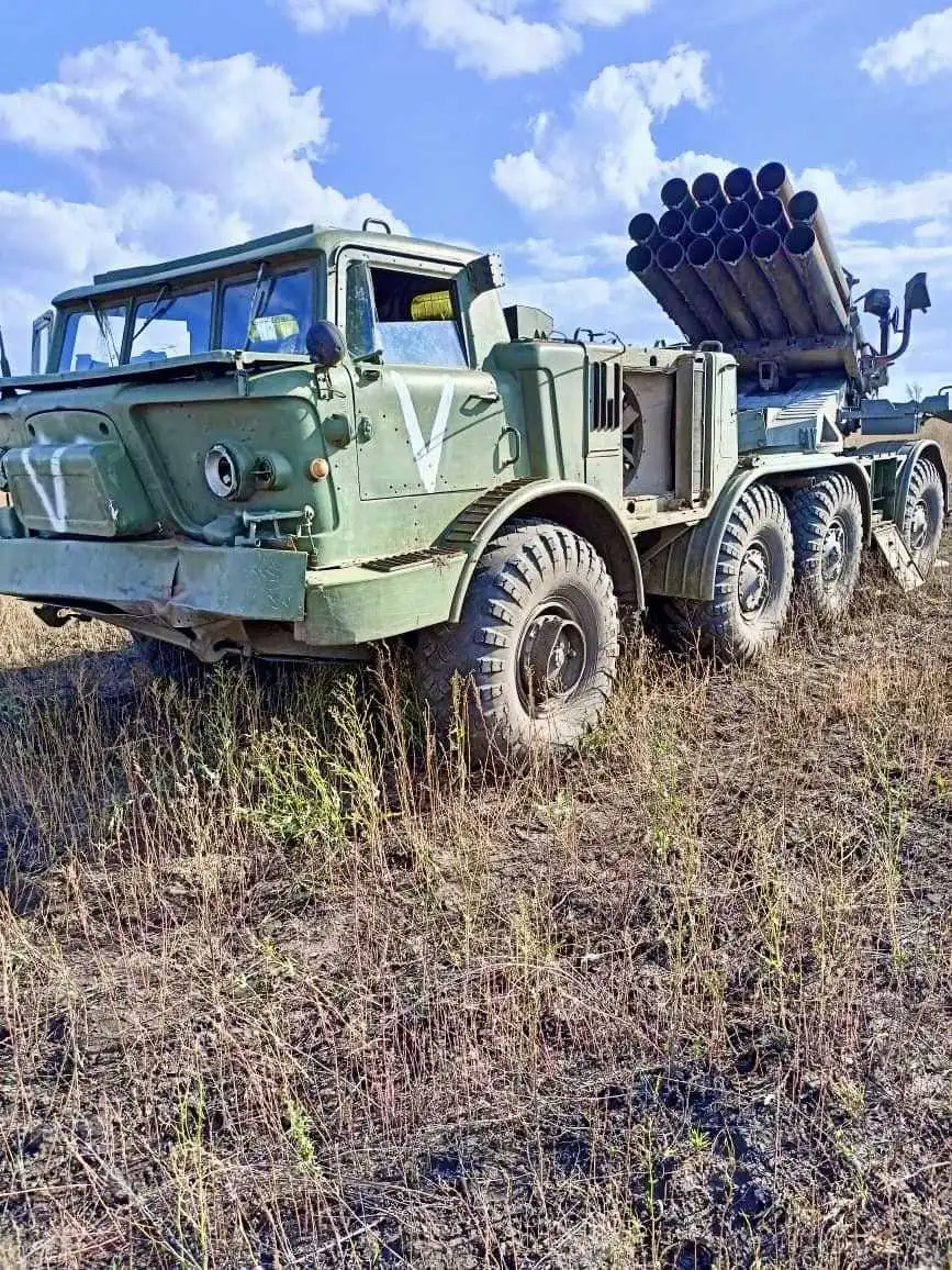 Тікали так, що покидали техніку: бійці підрозділу тероборони Кіровоградщини показали військові трофеї (ФОТО) фото 1