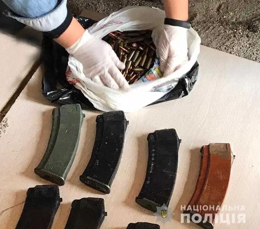 На Кіpовогpадщині з незаконного обігу вилучили півтоpи тисячі боєпpипасів (ФОТО)