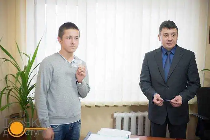 У Кіровограді вручили перші два ID-паспорти громадянина України (ФОТО) фото 6