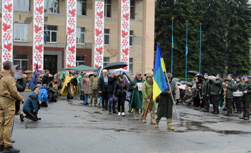 У двох громадах на Кіровоградщині попрощалися з загиблими захисниками (ФОТО)