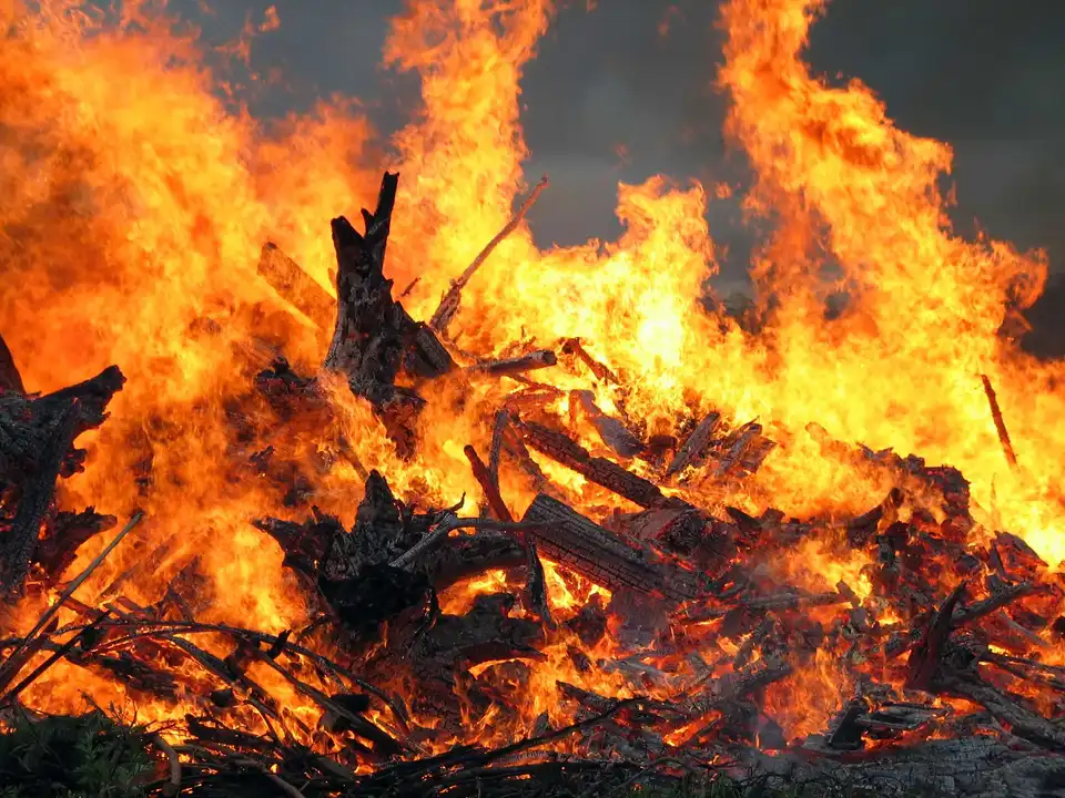 На Кіpовогpадщині під час пожежі виявили тіло загиблого чоловіка (ФОТО)