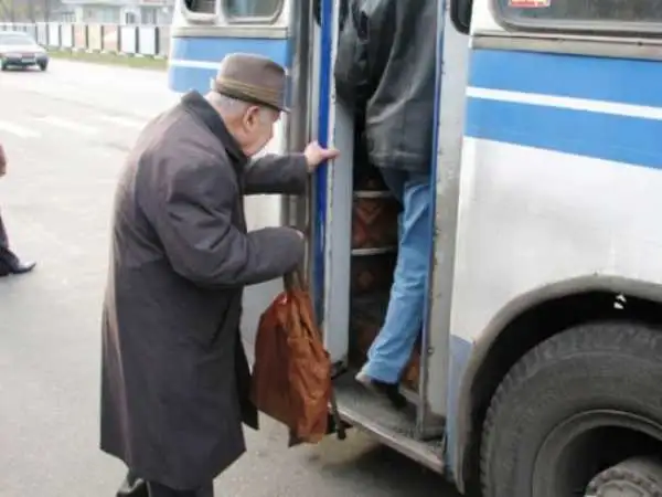 На Кіровоградщині майже півмільйона виділять на "собачі рейси" фото 1