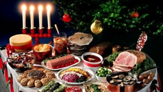 "Олів'є", шампанське й делікатеси: в скільки українцям обійдеться новорічний стіл