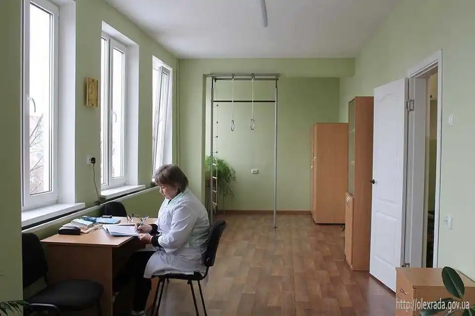 В поліклініці на Кіровоградщині відремонтували відділення спортивної медицини (ФОТО) фото 1