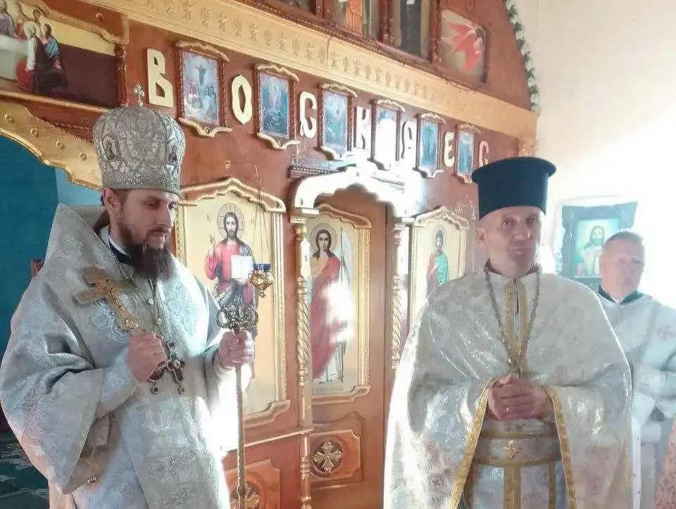 У храмі на Кіровоградщині провели першу службу після переходу громади до ПЦУ (ФОТО)