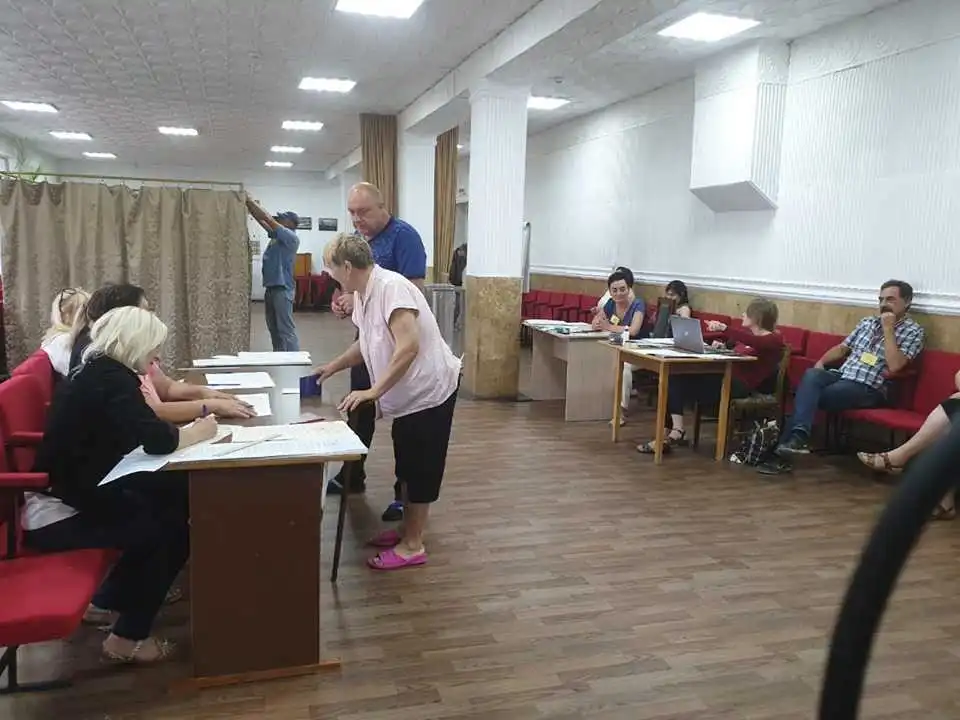 На Кіровоградщині всі дільниці відкрилися вчасно