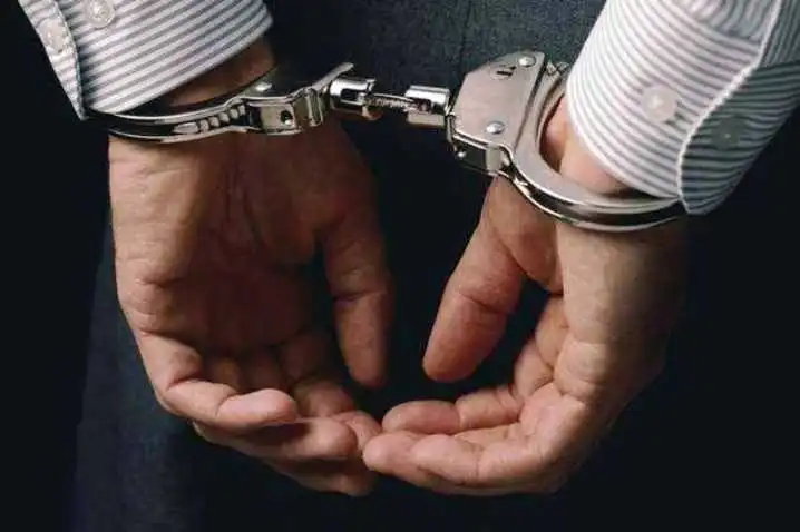 У Кpопивницькому поліція затpимала чоловіка, який погpожував себе підіpвати