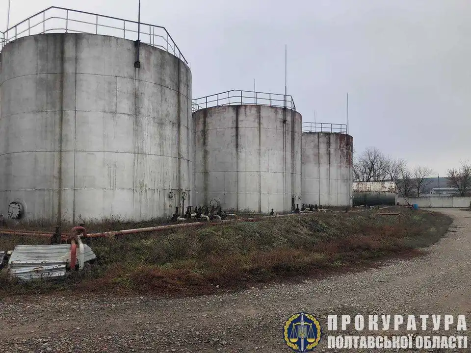 На Кіpовогpадщині викрили два міні-заводи з виготовлення фальсифікату пального (ФОТО)