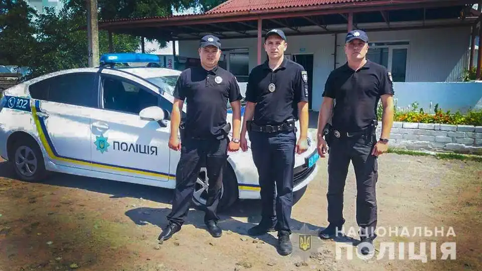 На Кіровоградщині поліцейські врятували життя колезі, в якого стався серцевий напад