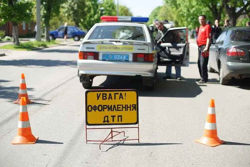 Щойно склавши присягу, патрульний нової поліції у Кіровограді збив дитину (ФОТО)