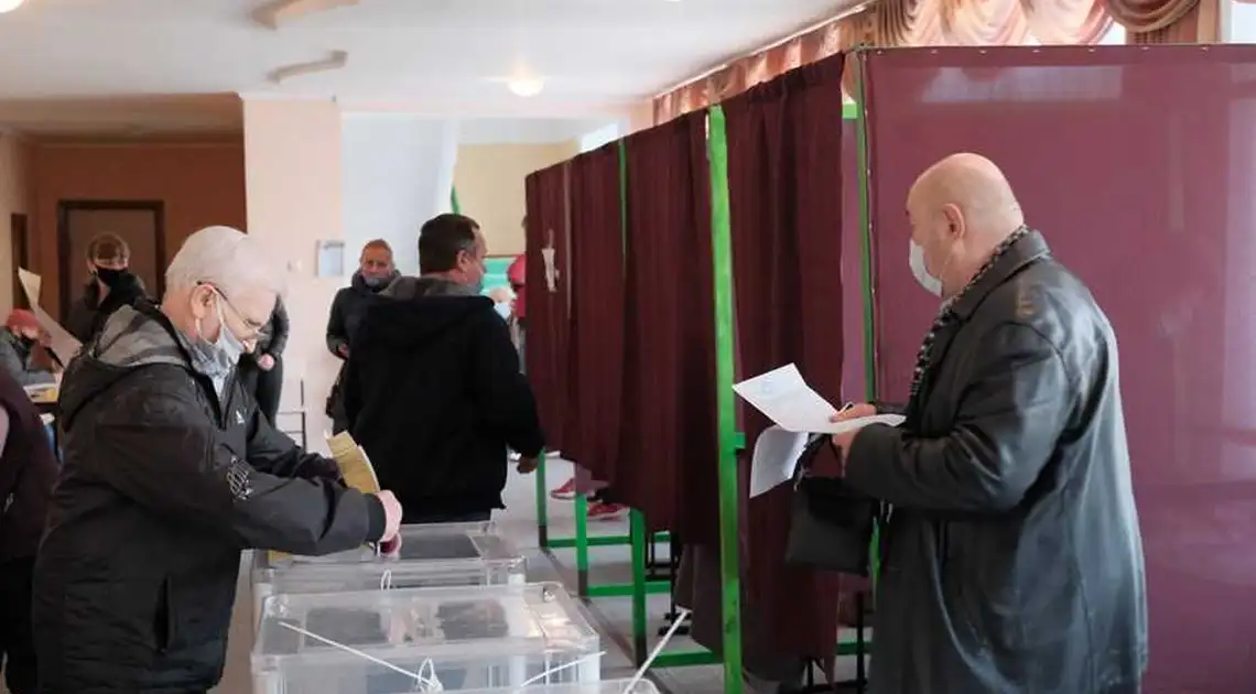 Місцеві вибори: на Кіровоградщині фіксують низьку явку виборців фото 1