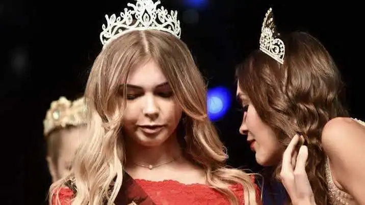 Дівчина з Кіровоградщини взяла гран-прі на світовому конкурсі краси (ФОТО)