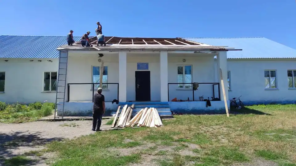 У Михайлівці на Кіровоградщині відремонтували дах місцевого будинку культури: витратили 50 тисяч