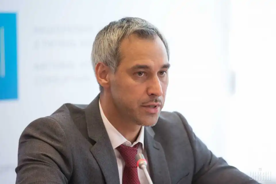 У Зеленського пояснили, для чого завтра скликають позачергову сесію Ради