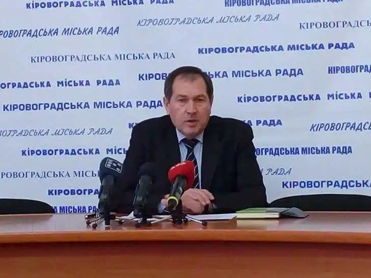 "Схаменіться, будь ласка": працівникам ритуальних служб Кіровограда загрожують масові звільнення фото 1