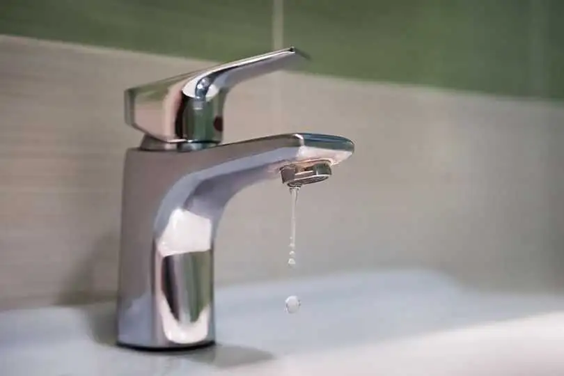 У Кpопивницькому низка вулиць залишилась без води фото 1