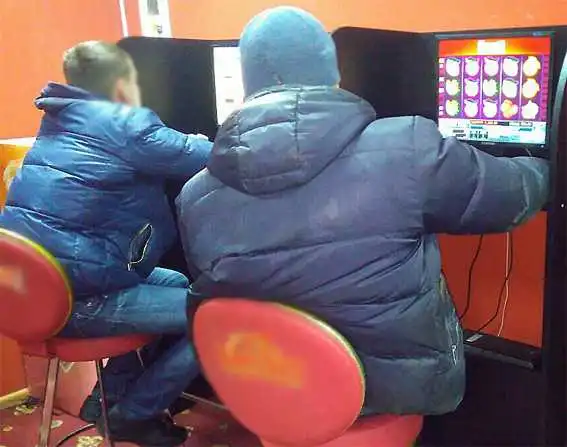 На Кіровоградщині викрили мережу підпільних гральних залів (ФОТО) фото 5