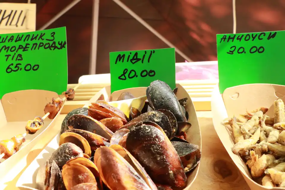 Смачно та драйвово: у Кропивницькому стартував четвертий Фестиваль вуличної їжі (ФОТОРЕПОРТАЖ)