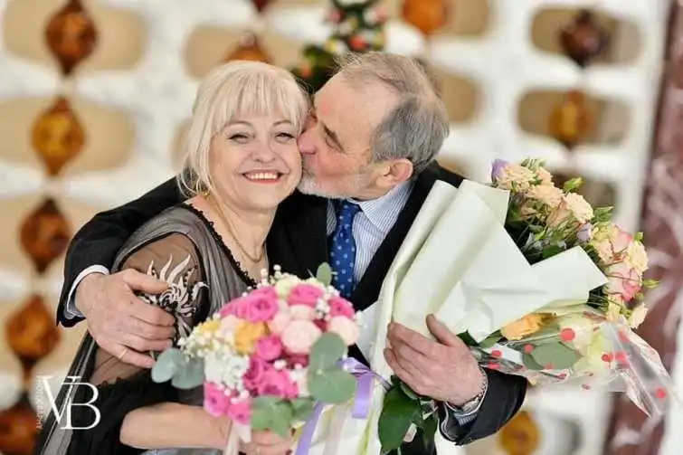 Одружитися повторно: українцям пропонують послугу "Ювілейне весілля"