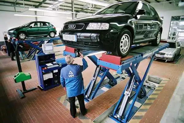 В Україні повернуть обов'язковий техогляд автомобілів