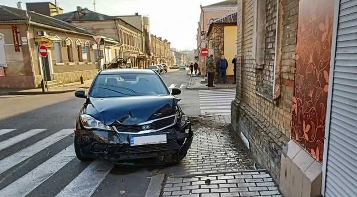 Кропивницький: у поліції розповіли, як зменшити кількість ДТП на перехресті Гоголя - Пашутінської фото 1