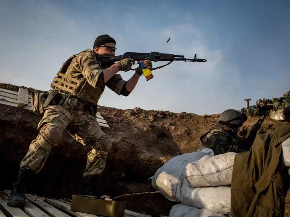 Бойовики дві години невдало штурмували українські позиції під Новоселівкою Другою (ВІДЕО)