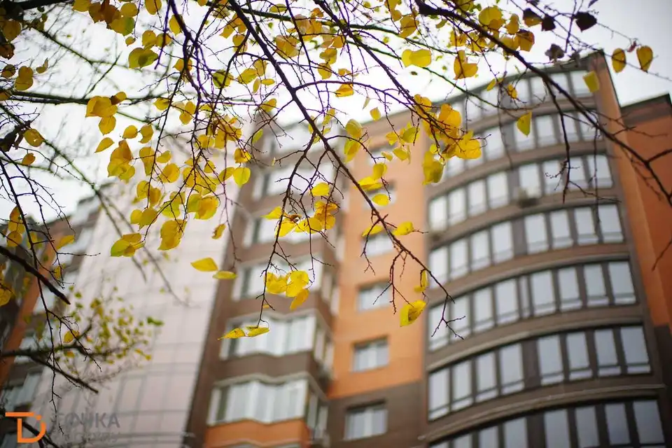 У Кpопивницькому зняли ролик пpо один з мікpоpайонів (ВІДЕО)